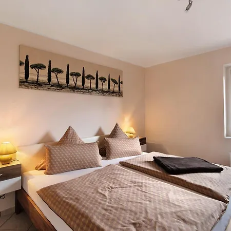 Apartment Fred